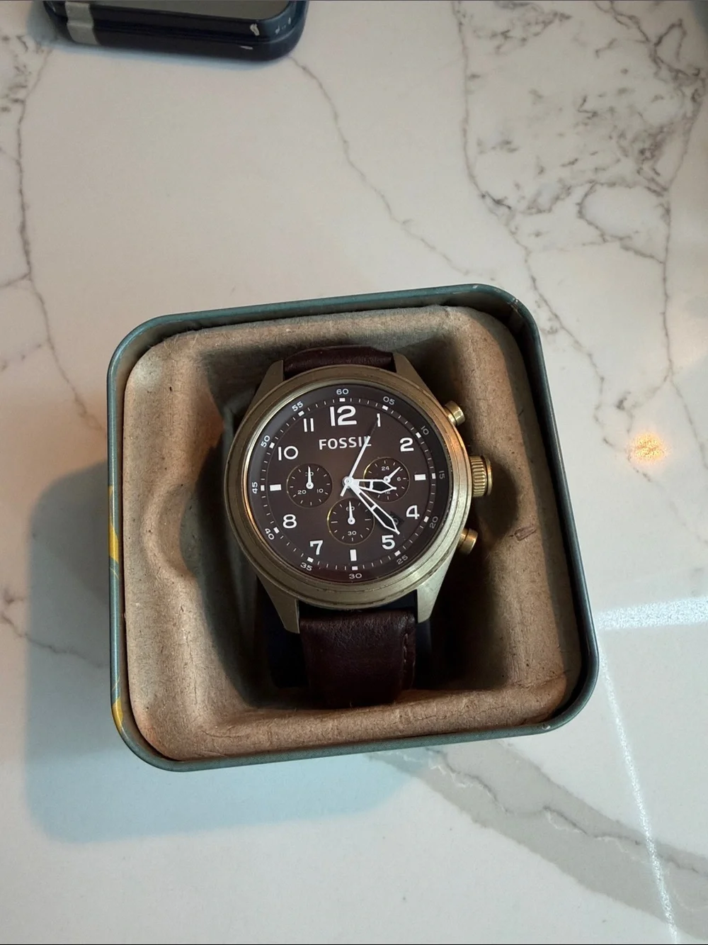 Fossil Brown Dial Chronograph with Gold-Tone Case and Dark Brown Leather Strap